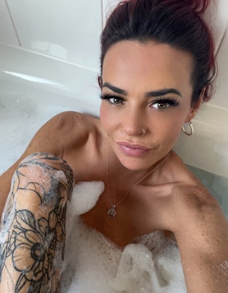 Plum1987 leak only fans