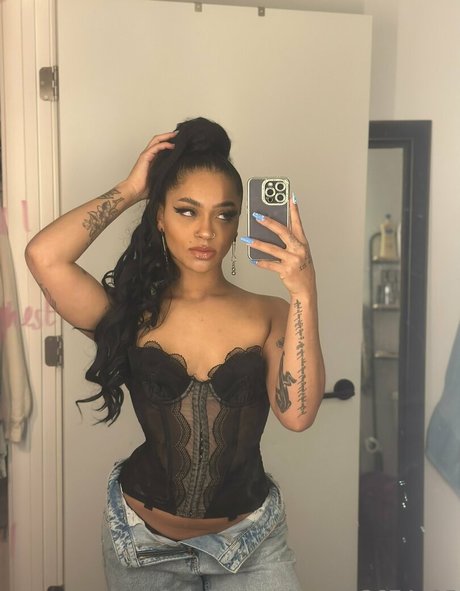 be rave only fans sex