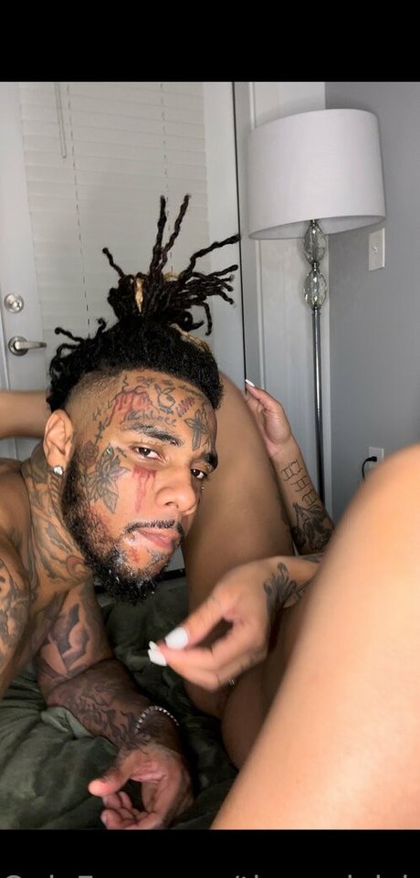 therealvickyy nudes onlyfans leak