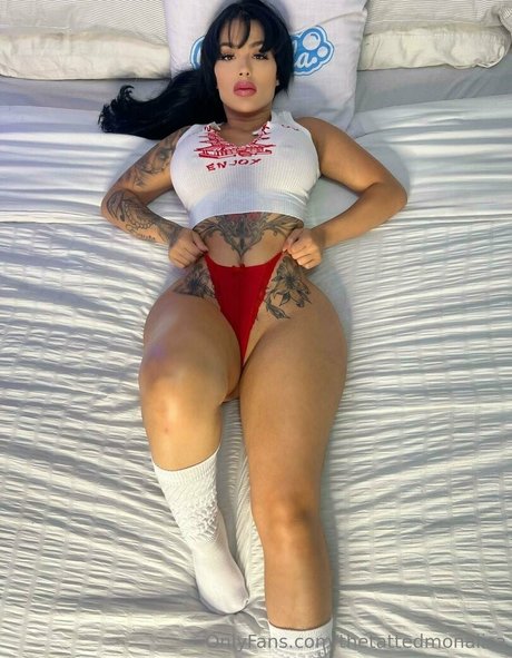 thetattedmonalisa onlyfans model