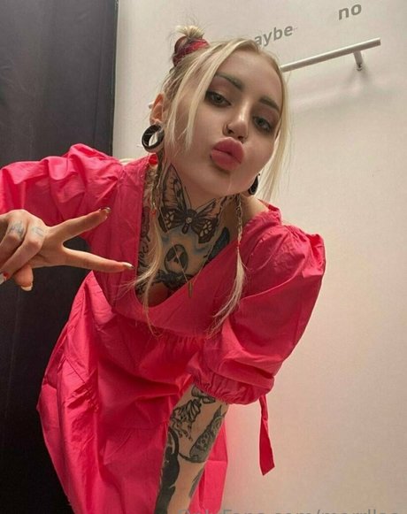 marrllaa porn onlyfans