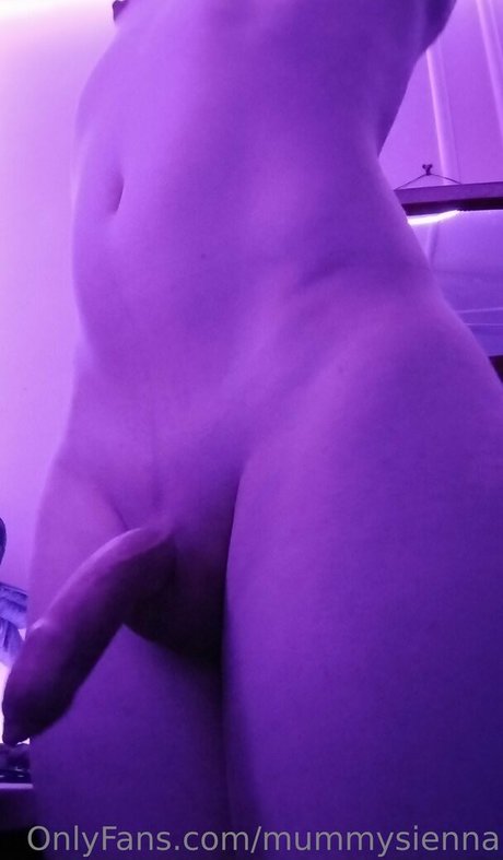 mummysienna xxx onlyfans