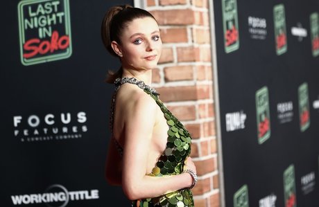 Thomasin Mckenzie onlyfans naked