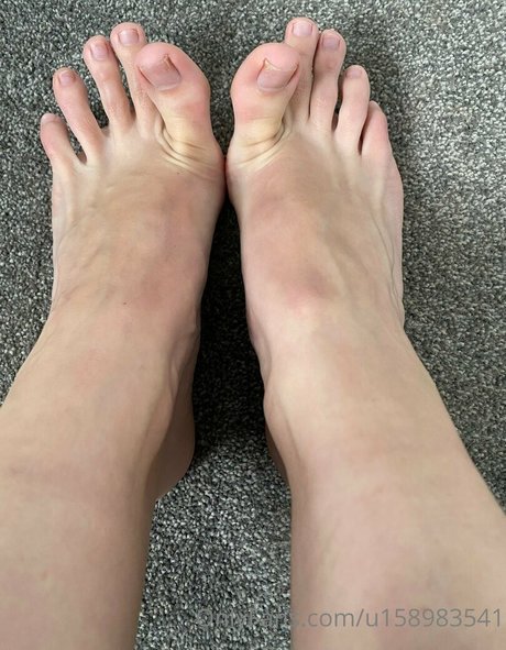 barefootlibran naked onlyfans pics