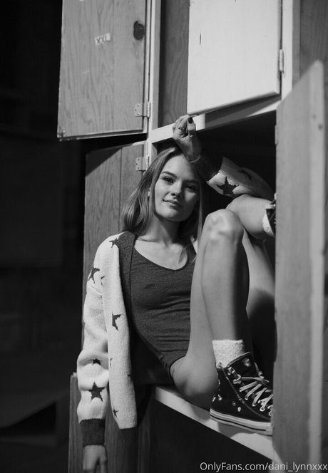 lilbird 777 onlyfans nude leaks