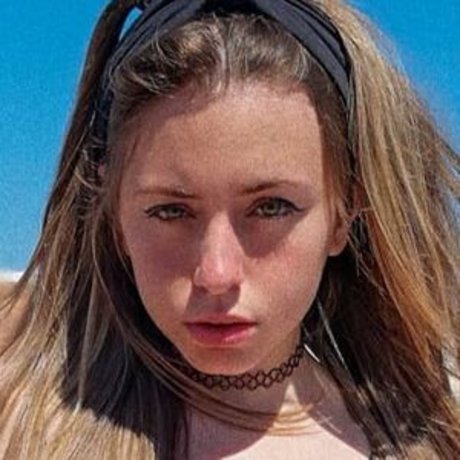 Miare s Project onlyfans boobs