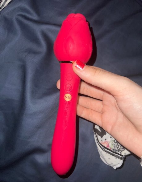 Jellycatfishing onlyfans topless