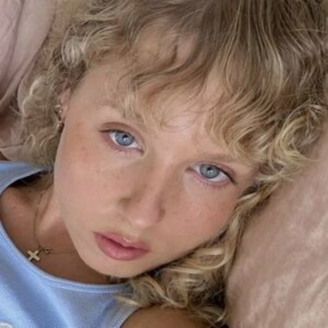 Sarahthomas69 nude porn onlyfans