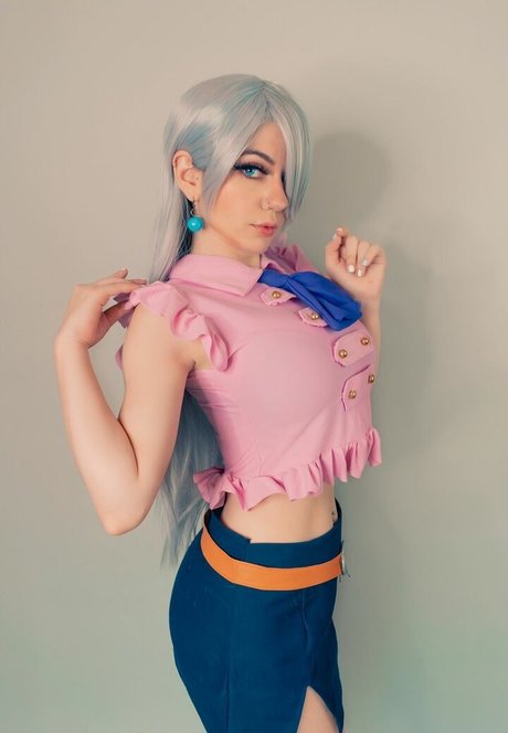 female muscle onlyfans sexy xxx self-portrait