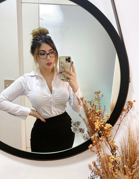 Danielle Vedovelli onlyfans leak