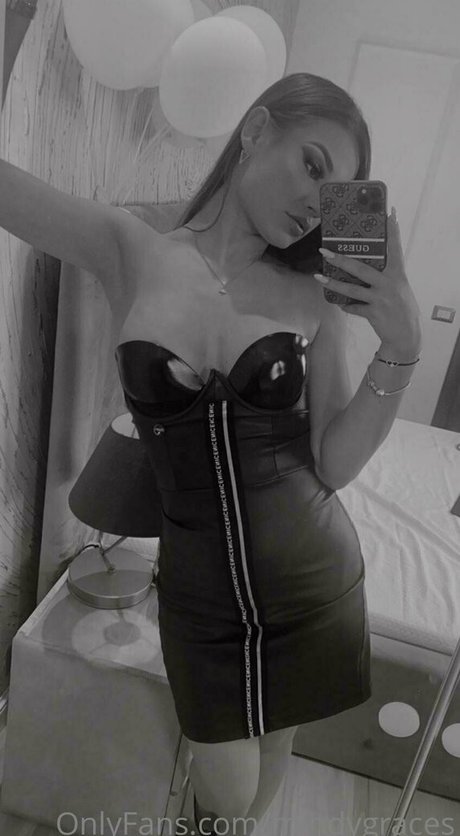mindygraces nude onlyfans leak