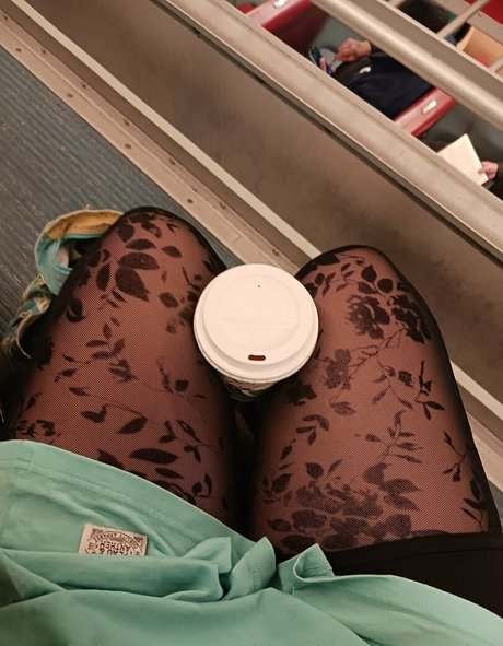 chloe loves attention onlyfans leajs