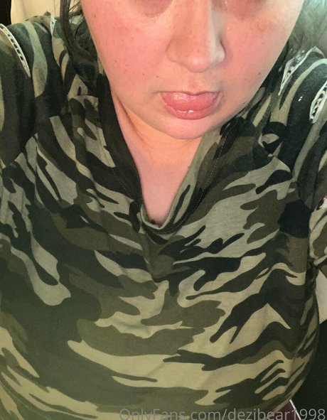 dezibear1998 nudes onlyfans leaks