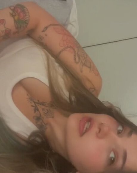 ravid azar onlyfans porn nude