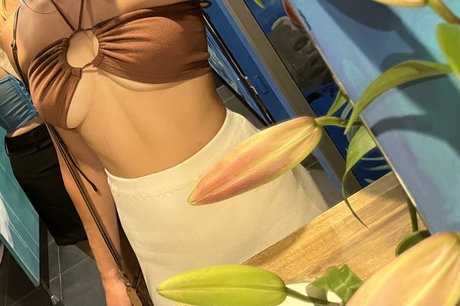 skylarosy desnuda onlyfans