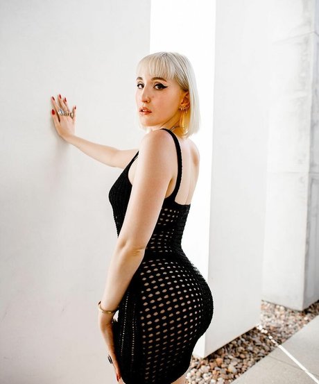 Harley Quinn Smith onlyfans leaked