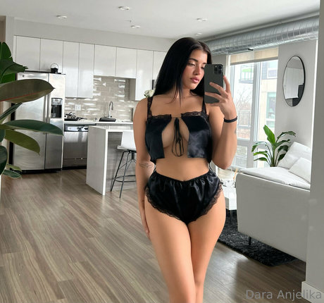 Daraanjelika onlyfans strip tease