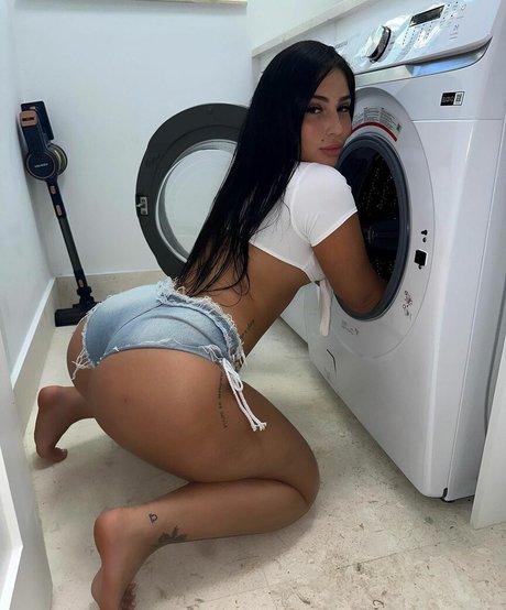 badlilshego onlyfans hot