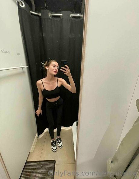 veryniceice onlyfans uncensored