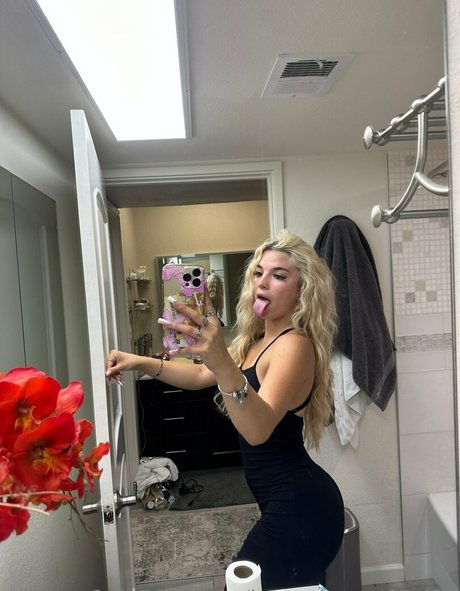 hannahcrawford18 onlyfans for free