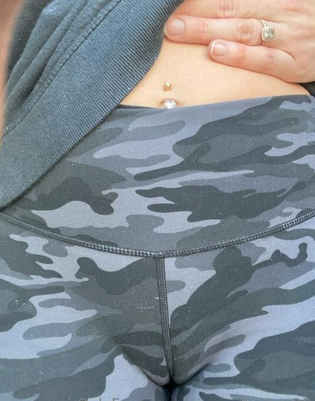 snow shadow28 onlyfans naked leaked