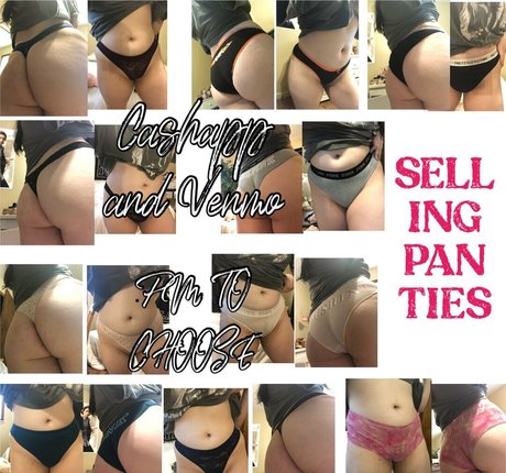 moaningbrat onlyfans sexy