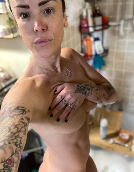 Lainey Griffin nude onlyfans porn