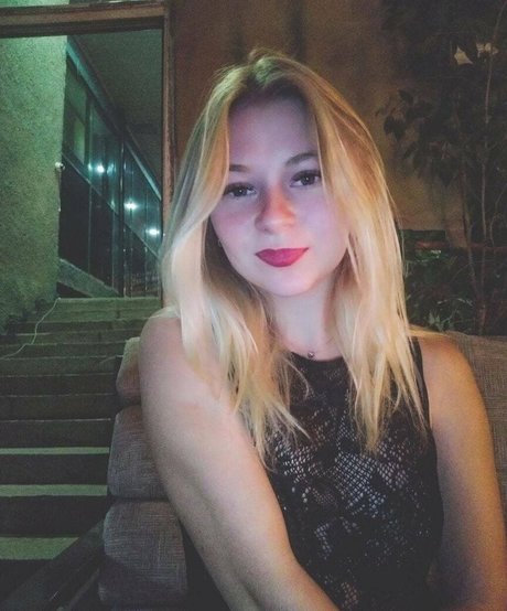 a tendergirl vialeti onlyfans naked