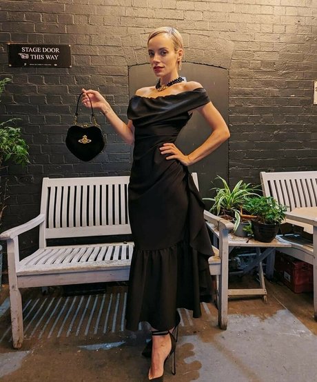 Lily Allen onlyfans leak free