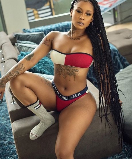 Mizz Twerksum leaked onlyfans content