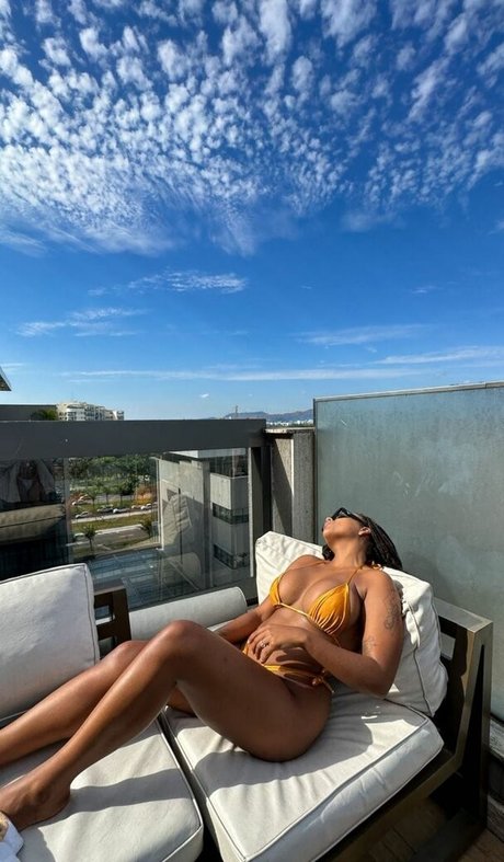 Flaviane Vasconcelos leaked onlyfans.