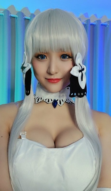 monamisa nude on onlyfans