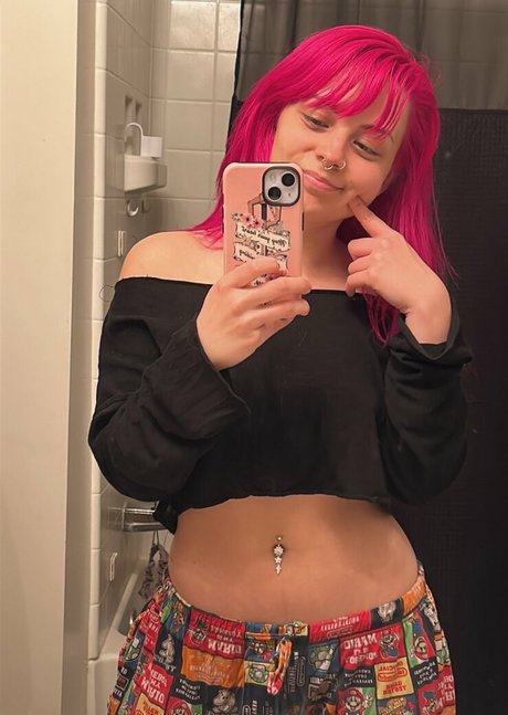 Bloob3rry onlyfans strip