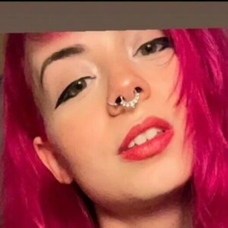 Bloob3rry hot onlyfans