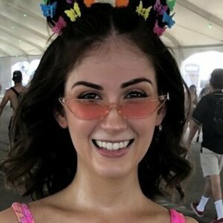 AllyAlv_ onlyfans leaked nudes