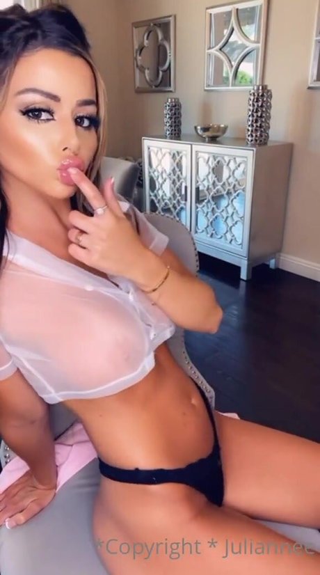 blonde hot wife onlyfans free xxx self-portrait