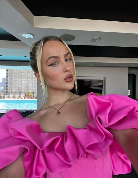 marielafemme onlyfans leak free