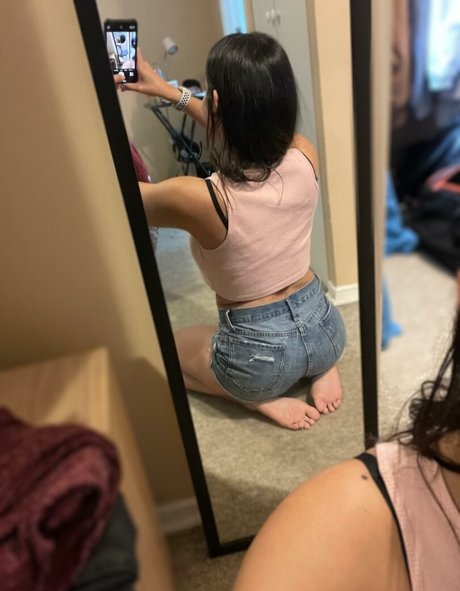 Sara Miller onlyfans nudes leaked