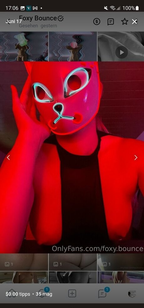 FoxyBounce onlyfans content