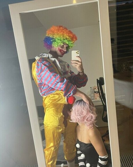 Ariana Diamond is on onlyfans