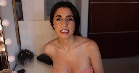 Shirin Azami onlyfans content leaked