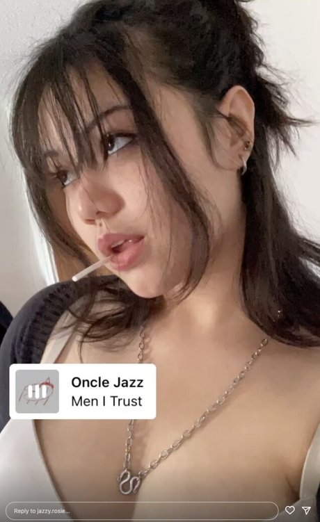 Jazzy Rosie porn onlyfans leaks