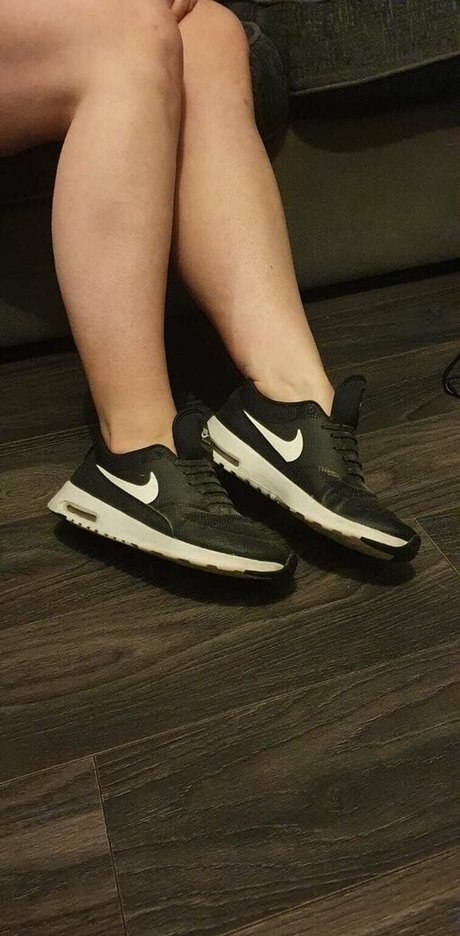 queengf90lite xxx only fans