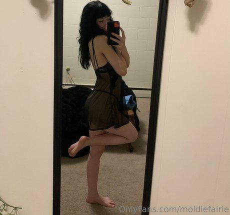 moldiecorpse onlyfans naked leaks