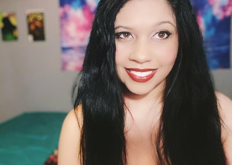 itsaaliyahjadee onlyfans strip