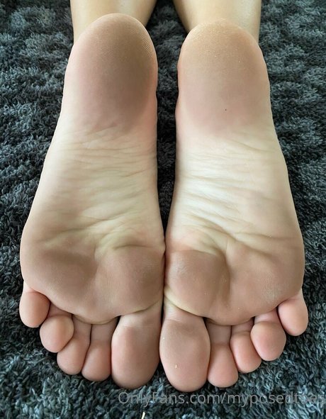 myposedtoes onlyfans nude