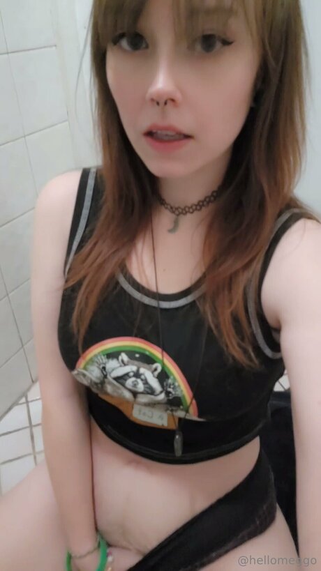 hellomeggo onlyfans nude