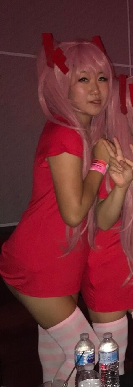 Emirichu onlyfans nude pics