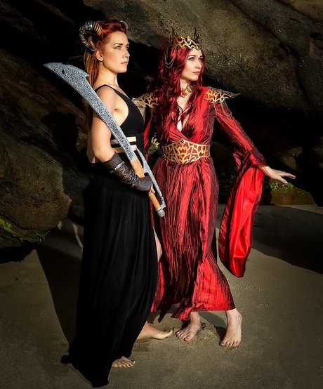 Elizabeth Zharoff onlyfans nude