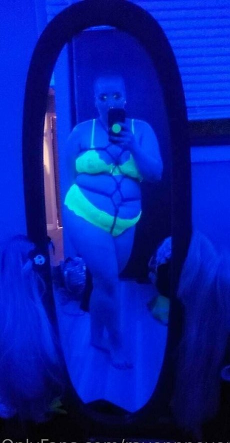 ravenpnevermore onlyfans naked leak